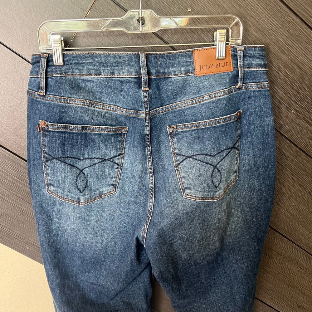 Judy Blue Wide Crop High Rise Raw Hem Cropped Jeans Women's 16W Denim NWOT - Picture 2 of 6